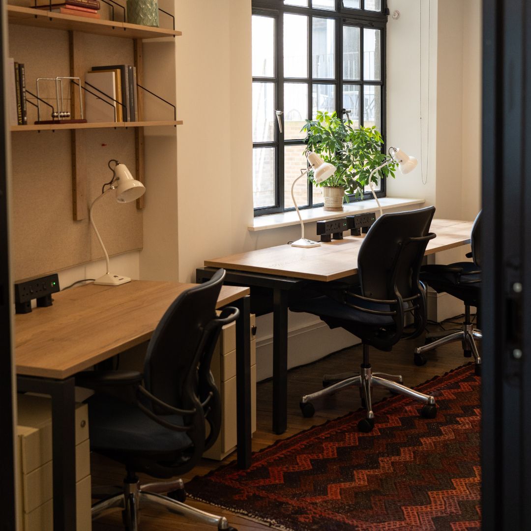 Private Office To Rent, London, W1T – photo 1